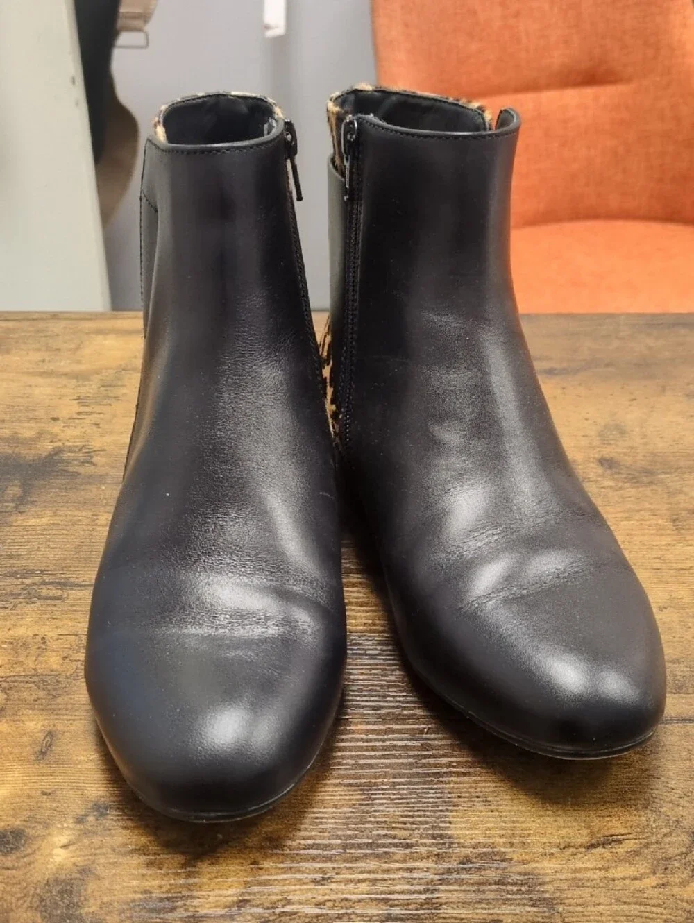 Women’s Michael Kors Black Leather Leopard Mira Booties/8.5M